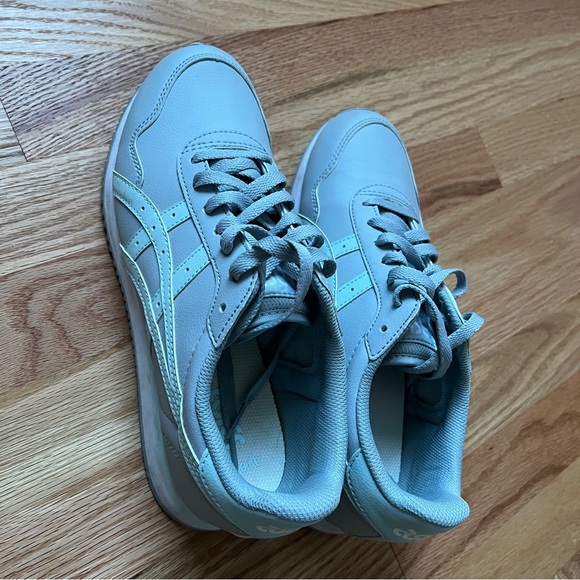 ASICS Tiger Runner Women Sneaker - Picture 3 of 9